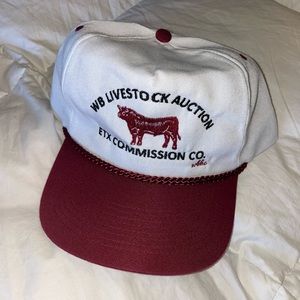 Trucker snap back hat